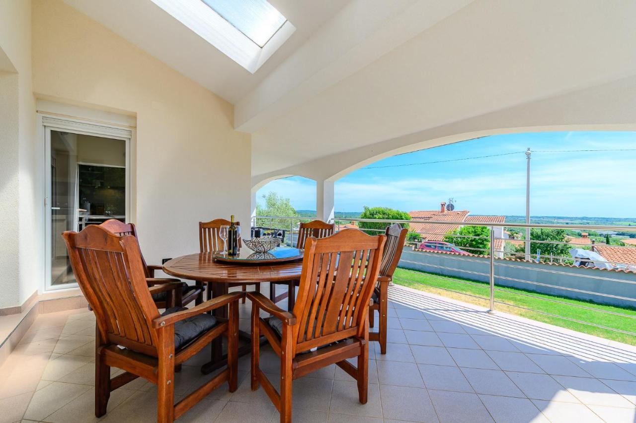 Villa Elisa Kaštelir Exteriér fotografie