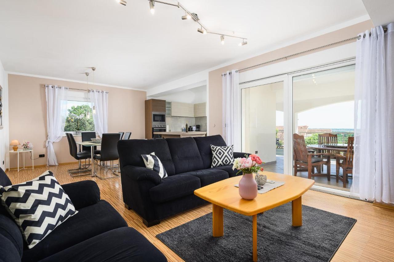 Villa Elisa Kaštelir Exteriér fotografie